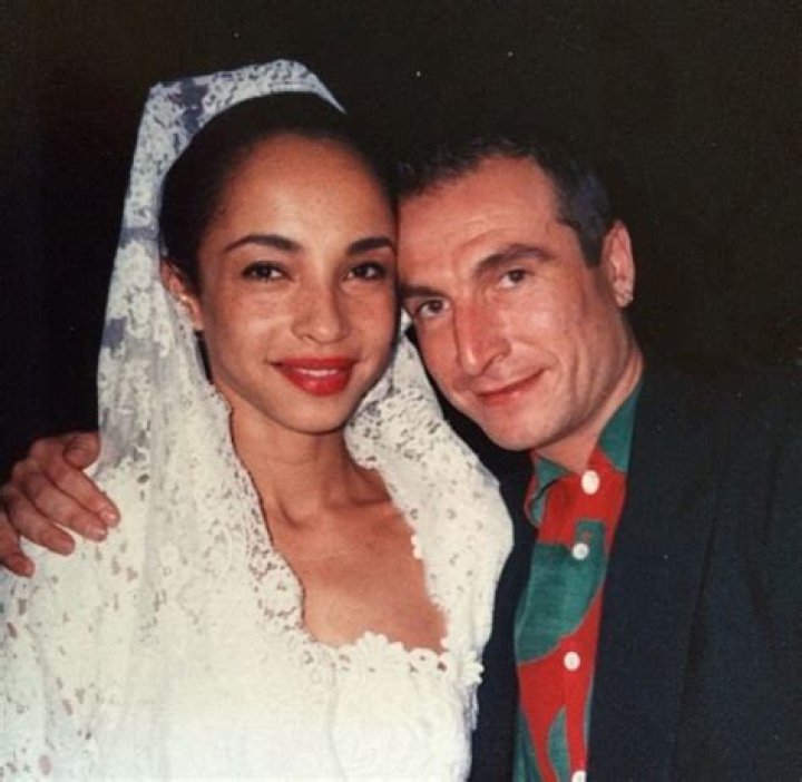 Sade é casado com Ian Watts? Celebrity.fm Nº 1 de estrelas oficiais